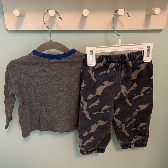 Roots Matching Set - Picture 6 of 7